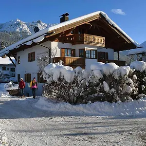 ferienwohnungen-kir-royal.com-bavaria.com/